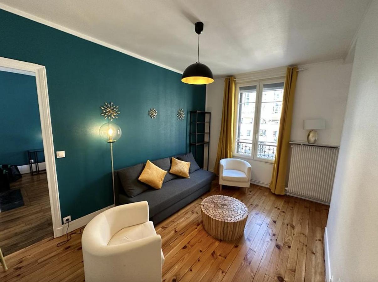 Paris Eiffel Flats Apartment Exterior photo