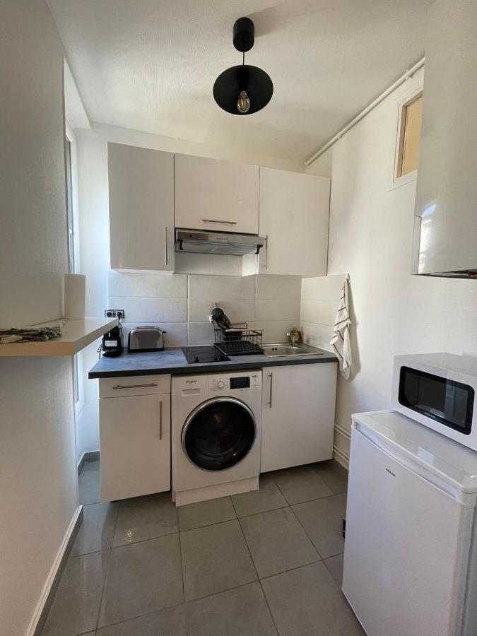 Paris Eiffel Flats Apartment Exterior photo